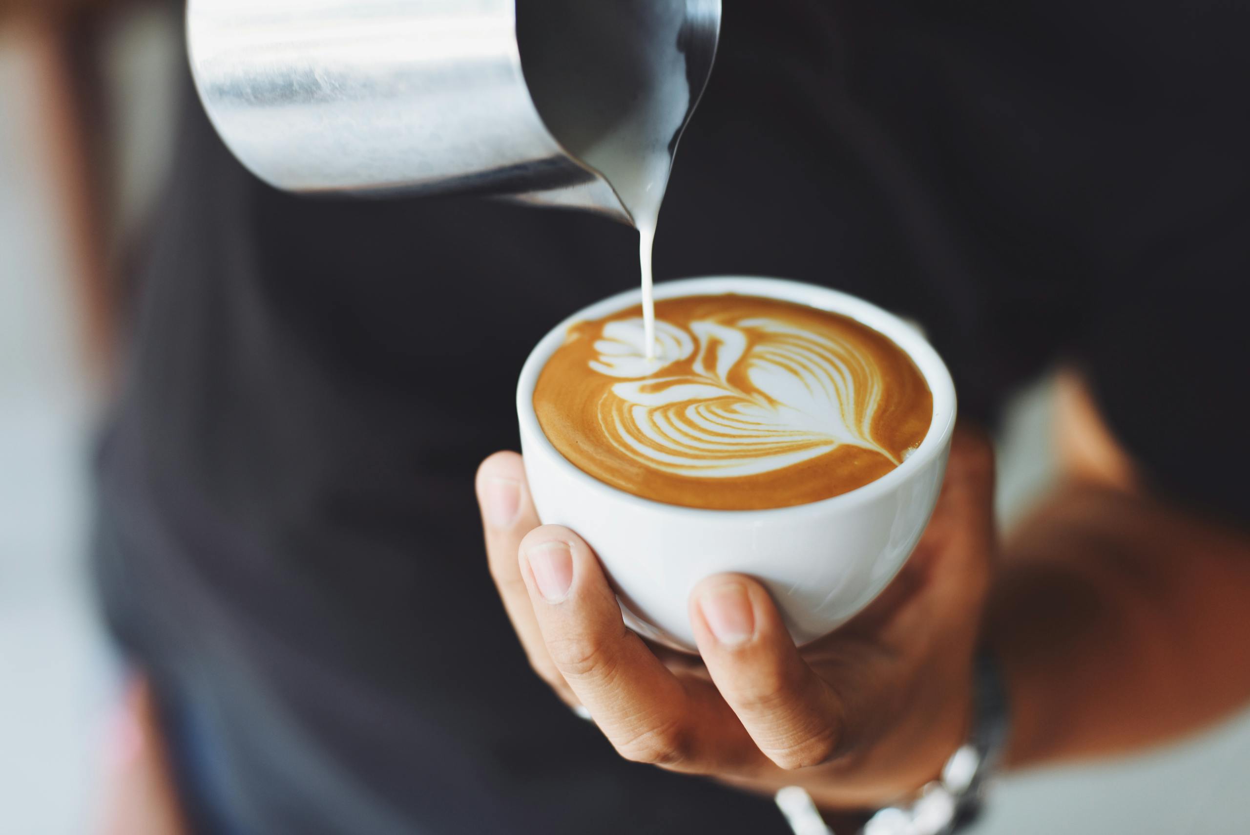 Do Plant-Based Milks Damage Your Skin? Seed Oils, UV Sensitivity & Acne Explained